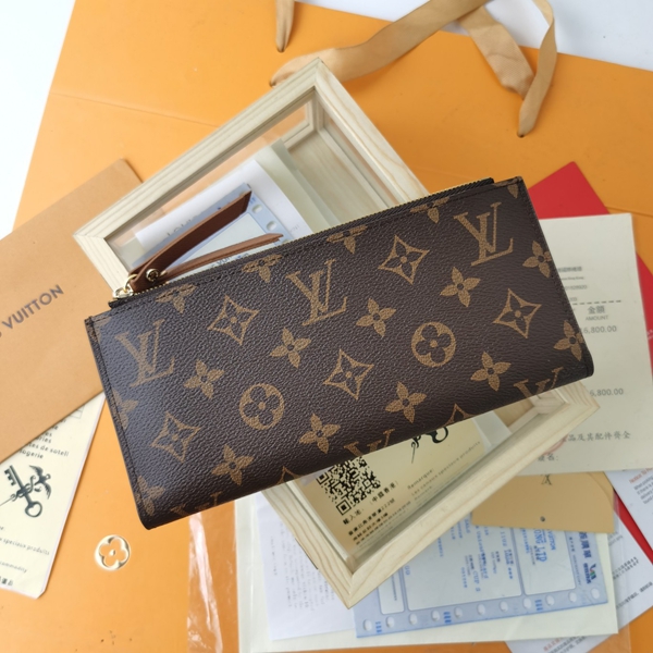 LVコピーウォレット背面デザイン